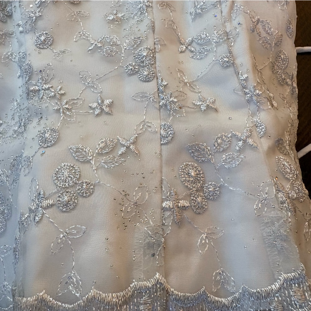 Vintage Blondie Nights White & Silver Lace Embroidered Corset Top, Size 5 - Picture 6 of 9